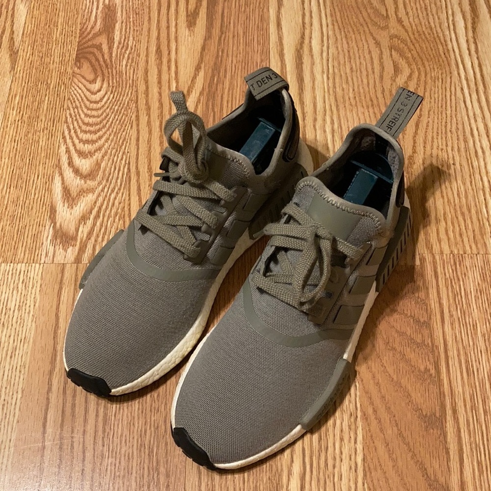 NMD R1 trace cargo 🔥🔥